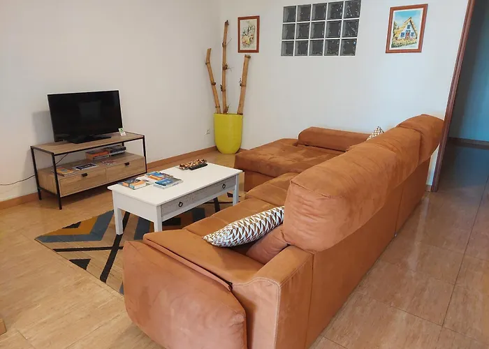 马德拉度假公寓 * 丰沙尔