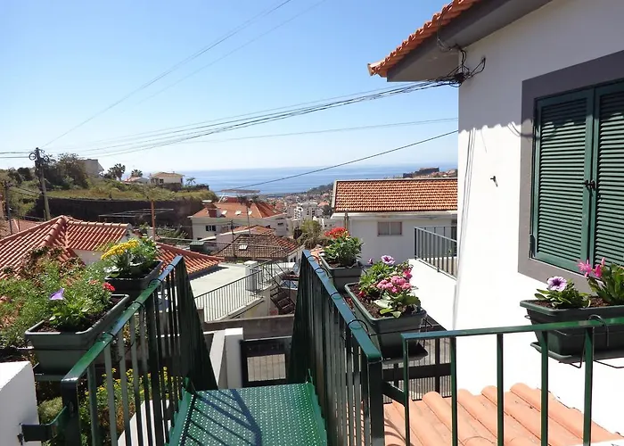 Madeira Flats Daire