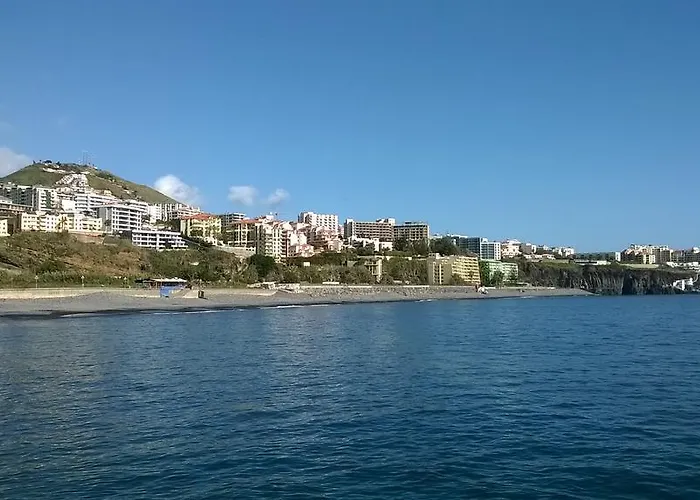 Madeira Flats פונשל